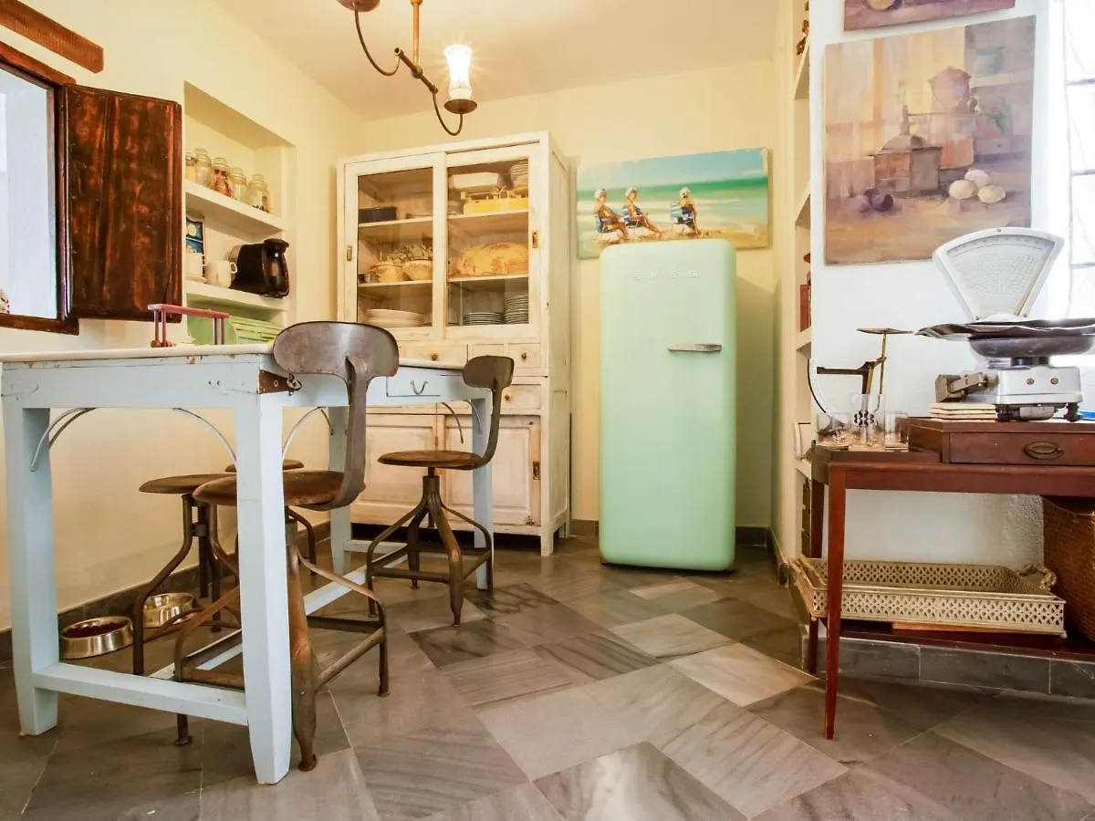 Belvilla By Oyo Apartment In San Roque Cadiz سوتوغراندِ 0*,  إسبانيا
