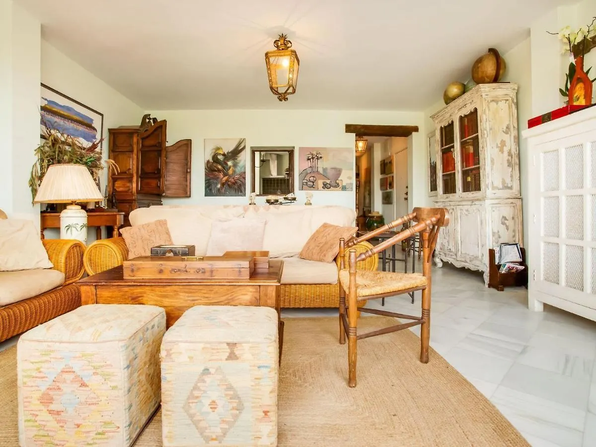 Belvilla By Oyo Apartment In San Roque Cadiz سوتوغراندِ 0*,  إسبانيا